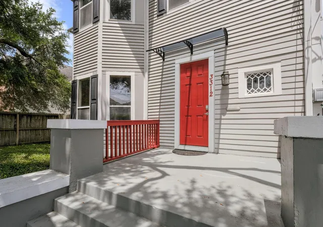 2nd image of 3312 Crawford St, Houston, TX 77004 | MLS# 64965746