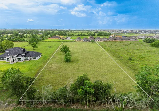 Photo 11 of Land for sale at 0 Del Bello Blvd, Manvel, TX 77578 | MLS# 871439 | Listing updated on 2026-09-03