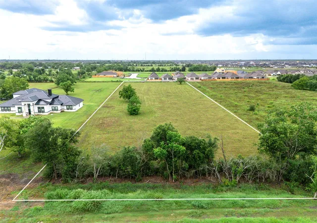 Photo 1 of Land for sale at 0 Del Bello Blvd, Manvel, TX 77578 | MLS# 871439 | Listing updated on 2026-09-03