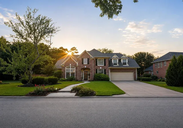 Photo 2 of Single family home for sale at 5903 Riverchase Trl, Houston, TX 77345 | MLS# 85331510 | Listing updated on 2026-09-18