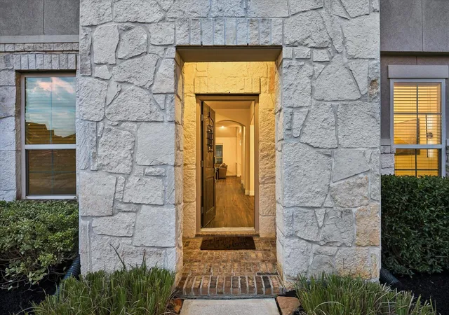 Photo 3 of Single family home for sale at 20338 Sienna Blf Dr, Cypress, TX 77433 | MLS# 23430868 | Listing updated on 2026-08-20
