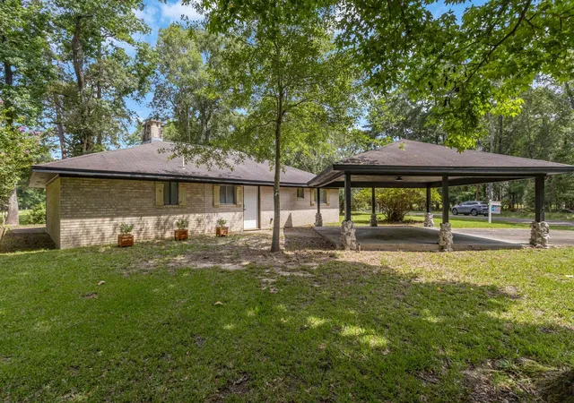 4th image of 917 Huckleberry Ln, Village Mills, TX 77663 | MLS# 87704712