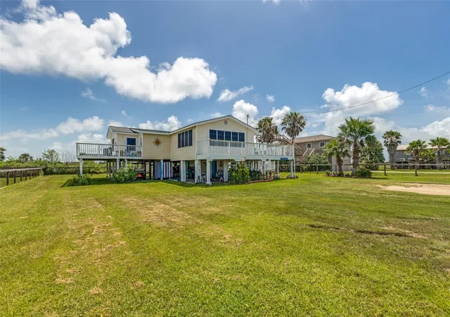 Photo 1 of Single family home for sale at 3915 1st Street, Galveston, TX 77554 | MLS# 90384517 | Listing updated on 2026-08-12
