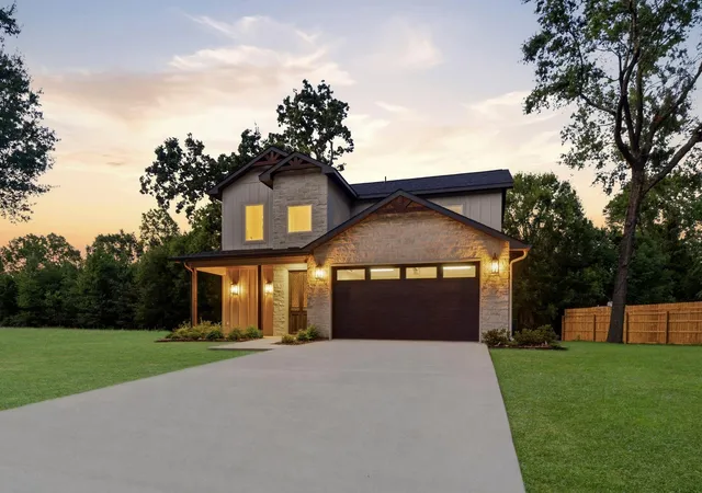 1st image of 533 Candlelight Ln, Livingston, TX 77351 | MLS# 96905653