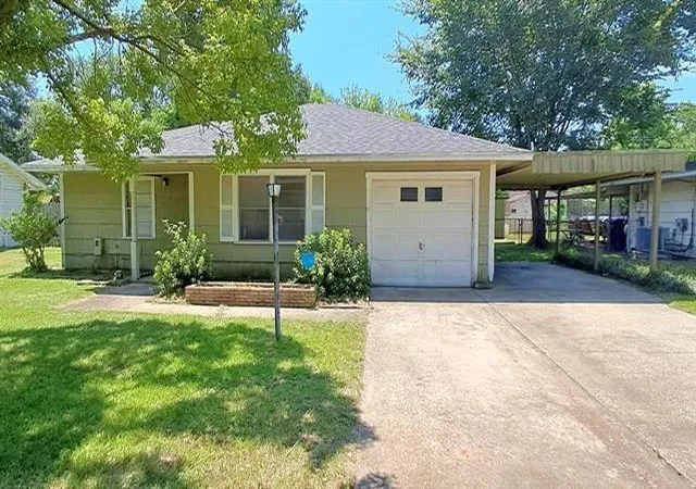 1st image of 507 Bridal Wreath Ave, Orange, TX 77630 | MLS# 58352822