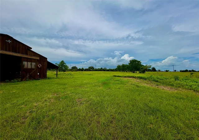 5th image of 26618 Mitchell Rd, Hempstead, TX 77445 | MLS# 70461878