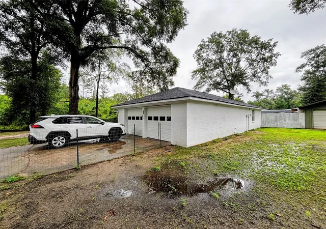 4th image of 214 Mills Dr, Livingston, TX 77351 | MLS# 40982476