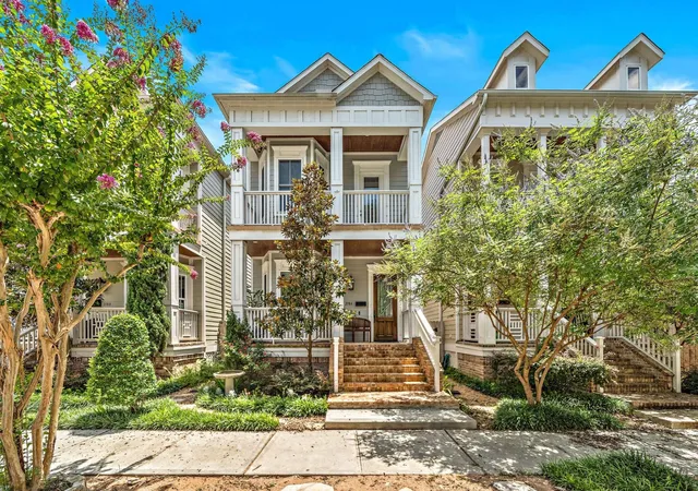 Photo 1 of Single family home for sale at 218 E 27th Street #A, Houston, TX 77008 | MLS# 79824424 | Listing updated on 2026-09-12