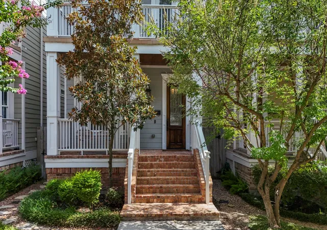Photo 3 of Single family home for sale at 218 E 27th Street #A, Houston, TX 77008 | MLS# 79824424 | Listing updated on 2026-09-12