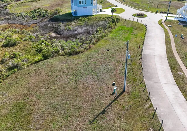 Photo 3 of Land for sale at 25723 Bay Breeze Dr, Galveston, TX 77554 | MLS# 50641993 | Listing updated on 2026-04-29