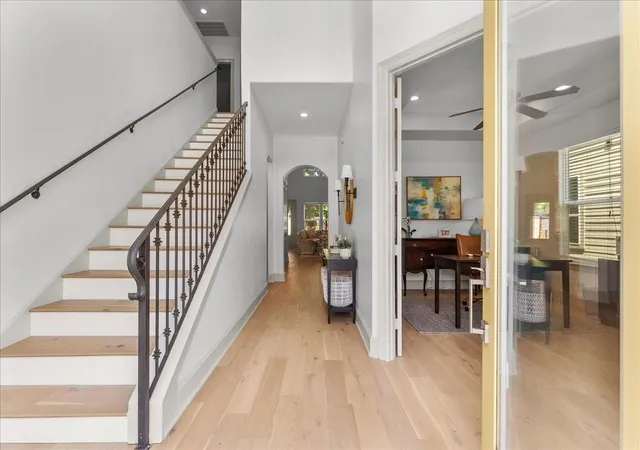 4th image of 208 Valmar St, Kemah, TX 77565 | MLS# 68811958