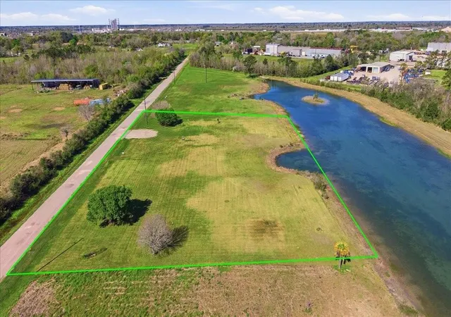 Photo 2 of Land for sale at Lot 11 Crystal Ski Lake Dr, Beaumont, TX 77705 | MLS# 70008732 | Listing updated on 2026-03-24