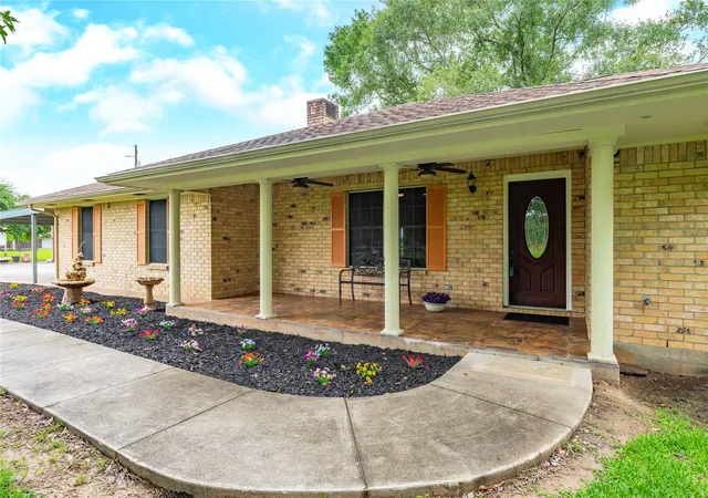 Photo 3 of Sale Pending at 2016 County Rd 661, Dayton, TX 77535 | MLS# 34727155 | Listing updated on 2026-09-05