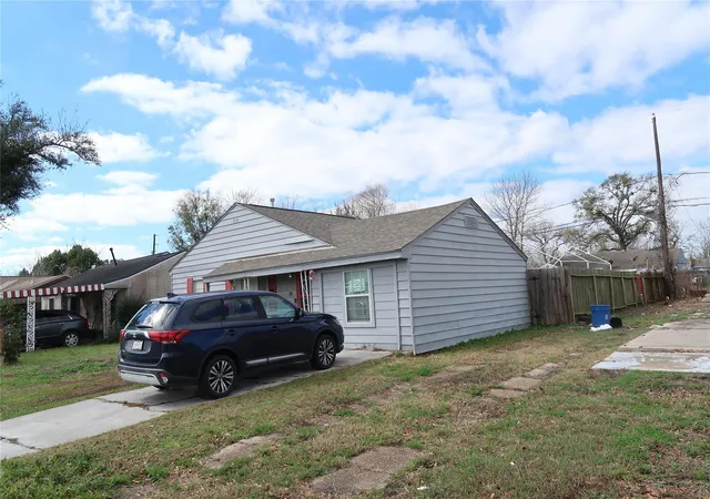 Homes for sale in Houston, TX | 1518 Pleasantville Dr, Houston, TX 77029 | MLS# 29744561