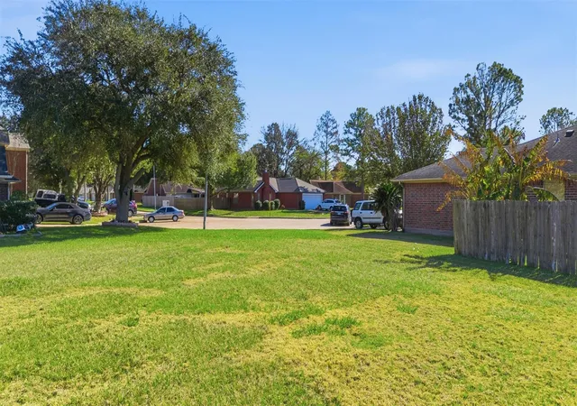 Photo 3 of Land for sale at 7702 Londres Dr, Houston, TX 77083 | MLS# 75524594 | Listing updated on 2026-01-18