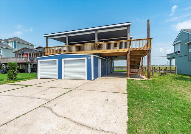 Photo 1 of Single family home for sale at 12928 John Reynolds Rd, Galveston, TX 77554 | MLS# 75053669 | Listing updated on 2026-06-21