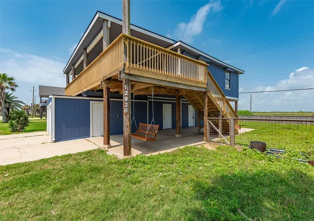 Photo 2 of Single family home for sale at 12928 John Reynolds Rd, Galveston, TX 77554 | MLS# 75053669 | Listing updated on 2026-06-21