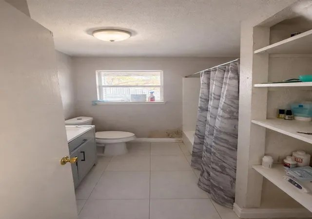 4th image of 817 Church St, Crosby, TX 77532 | MLS# 22441082