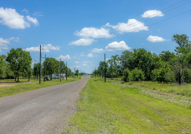 Homes for sale in Bedias, TX | 6534 Atakapan Trail, Bedias, TX 77831 | MLS# 8526991