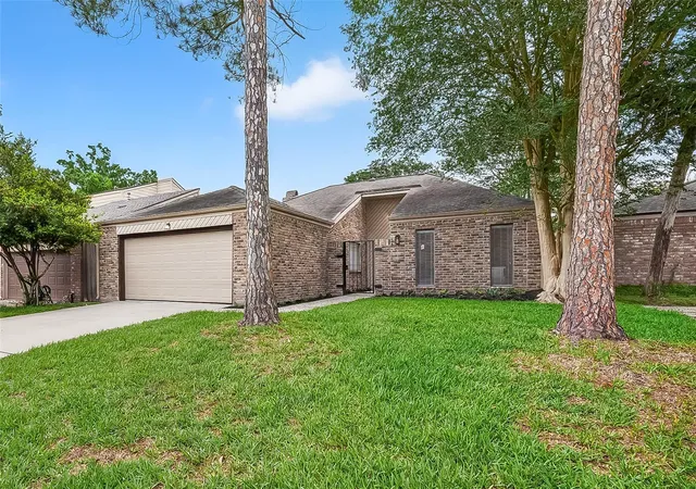 Homes for sale in Houston, TX | 1023 Forest Home Dr, Houston, TX 77077 | MLS# 50495508