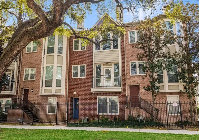 Photo 1 of Townhouse for sale at 1410 Tuam St, Houston, TX 77004 | MLS# 22688089 | Listing updated on 2026-07-10