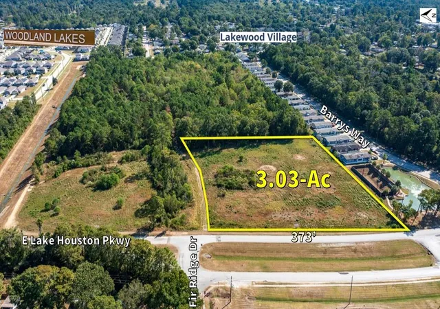 2nd image of 25 E Lake Houston Pkwy, Huffman, TX 77336 | MLS# 90091703