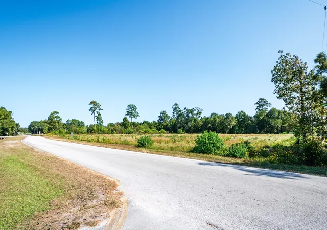 9th image of 25 E Lake Houston Pkwy, Huffman, TX 77336 | MLS# 90091703