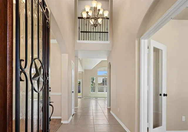 5th image of 9726 Bonham Lakes Ln, Humble, TX 77396 | MLS# 76797008