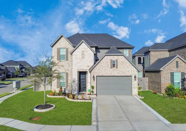 Homes for sale in La Porte, TX | 329 Clifton Crane Rd, La Porte, TX 77571 | MLS# 81016303