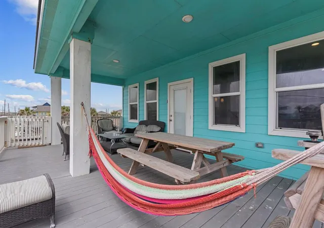2nd image of 130 Coral Ct, Freeport, TX 77541 | MLS# 23534565