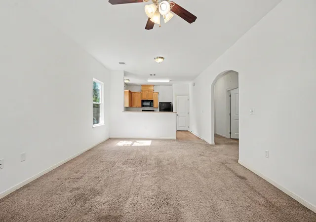 4th image of 8506 Shiloh St, Texas City, TX 77591 | MLS# 302018