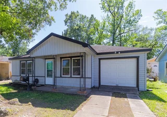 Homes for sale in Beaumont, TX | 4425 Harding Dr, Beaumont, TX 77703 | MLS# 85270510