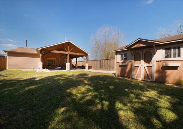 7th image of 910 Avenue J, South Houston, TX 77587 | MLS# 75991255