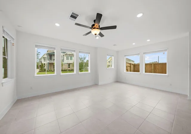 Photo 3 of Single family home for sale at 7607 Swooping Swallow Ln, Katy, TX 77493 | MLS# 23685397 | Listing updated on 2026-09-19