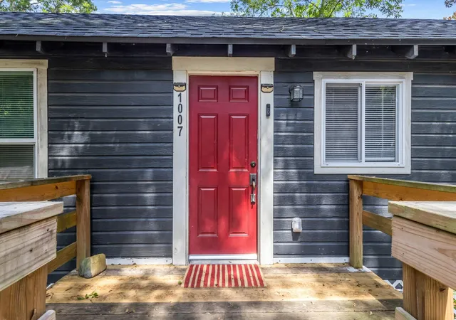 5th image of 1007 S Pecan St, Woodville, TX 75979 | MLS# 94962585