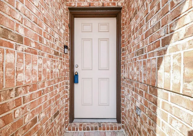 4th image of 2631 Half Dome Dr, Rosharon, TX 77583 | MLS# 66749034