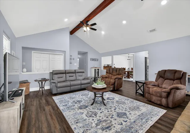 Photo 4 of Single family home for sale at 159 County Rd 611a, Angleton, TX 77515 | MLS# 79494300 | Listing updated on 2026-09-21