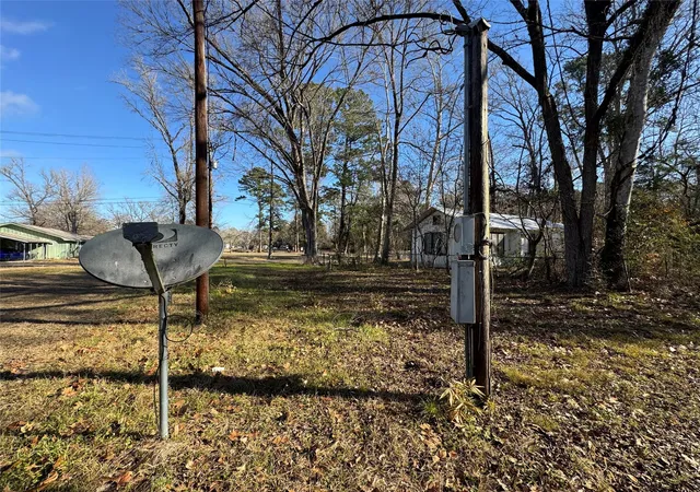 5th image of 110 & 100 Barnard St, Livingston, TX 77351 | MLS# 97171853