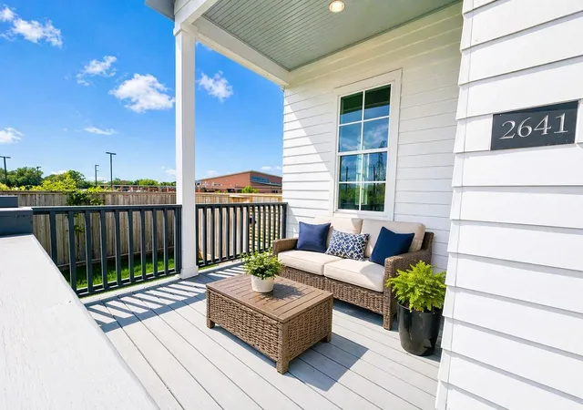 2nd image of 2641 Lake Kolbe Ln, Houston, TX 77080 | MLS# 48722460