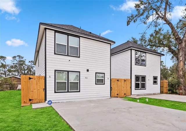 1st image of 8226 Bigwood St #A, Houston, TX 77078 | MLS# 2887427