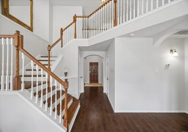 Photo 3 of Sale Pending at 7506 Rockaway Point Ln, Richmond, TX 77407 | MLS# 38619271 | Listing updated on 2026-09-07