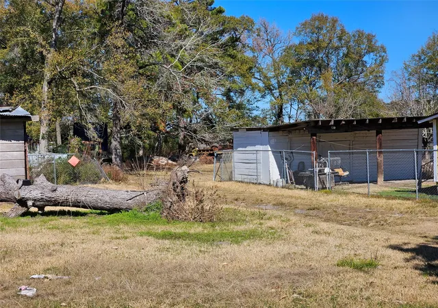 4th image of 8109 Seeker St, Houston, TX 77028 | MLS# 23779951