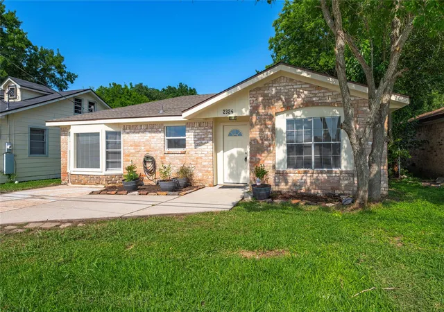 Photo 1 of Single family home for sale at 2324 N Logan St, Texas City, TX 77590 | MLS# 27360613 | Listing updated on 2026-08-26