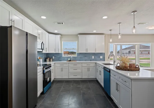 Photo 2 of Single family home for sale at 2324 N Logan St, Texas City, TX 77590 | MLS# 27360613 | Listing updated on 2026-08-26