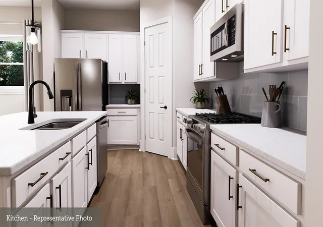 Photo 3 of Single family home for sale at 10939 Endeavor Dr, Richmond, TX 77469 | MLS# 17518961 | Listing updated on 2026-10-06
