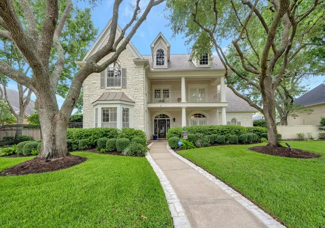 1st image of 3707 Acorn Wood Wy, Houston, TX 77059 | MLS# 66409112