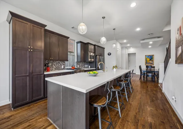 Photo 3 of Single family home for sale at 2122 Banks St, Houston, TX 77098 | MLS# 95495228 | Listing updated on 2026-07-09