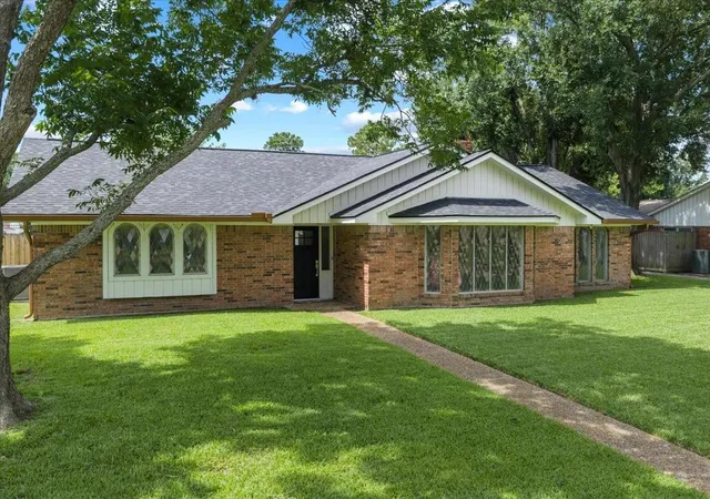 Photo 1 of Sale Pending at 4805 N Burning Tree Dr, Baytown, TX 77521 | MLS# 36305105 | Listing updated on 2026-09-05