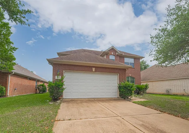 Photo 4 of Single family home for sale at 25811 Chapman Fls Dr, Richmond, TX 77406 | MLS# 12480189 | Listing updated on 2026-07-17