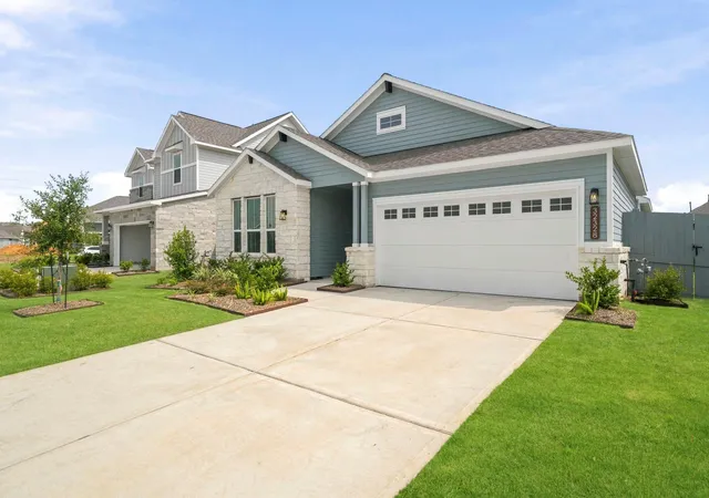 2nd image of 32328 Bluetipped Dancer, Fulshear, TX 77441 | MLS# 94701781